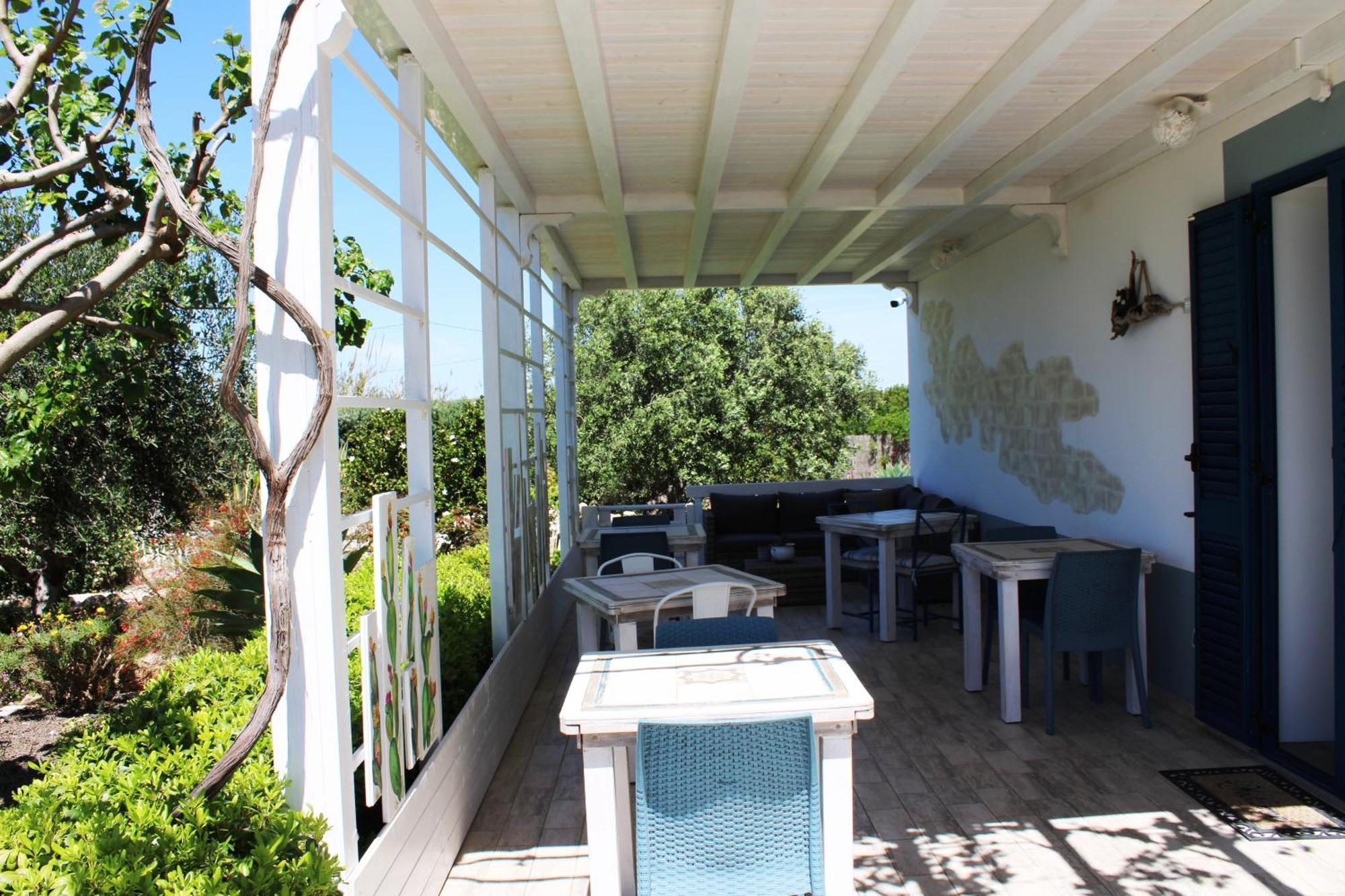 B&B Casa Del Faro Sanvallero Adults Only Portopalo Di Capo Passero Exterior photo